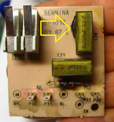 خازن تخریب شده از نوع X2 Damaged_X1_Capacitor