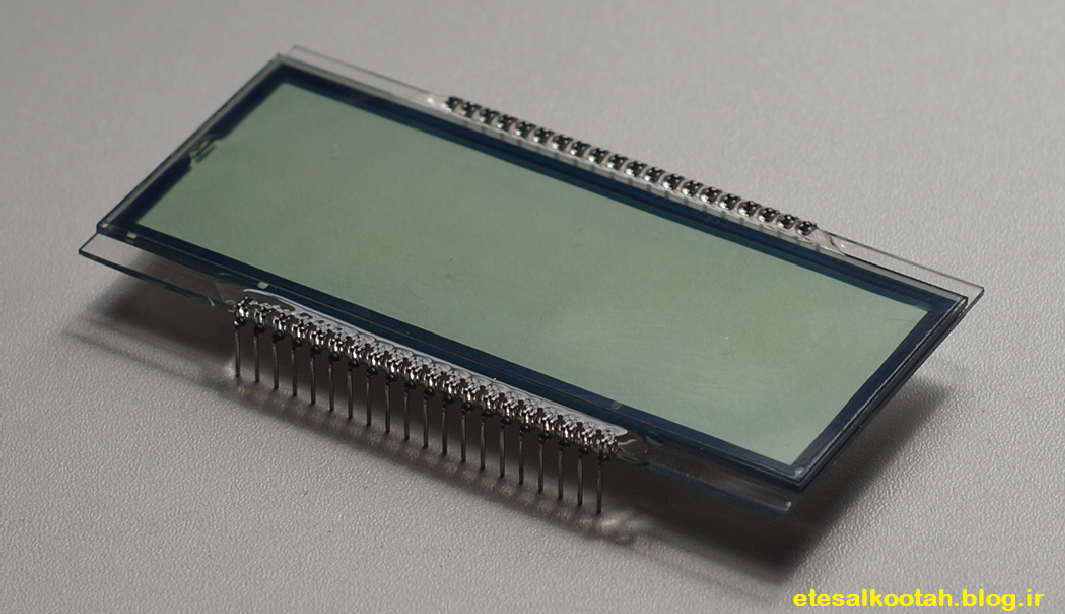 کریستال های مایع سیاه نمایی می کنند LCD-Glass